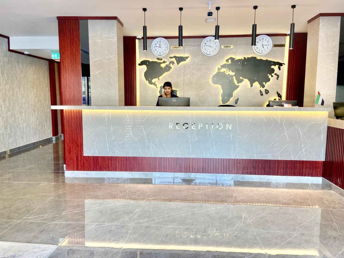 Concorde Inn Hotel Дубай Екстериор снимка