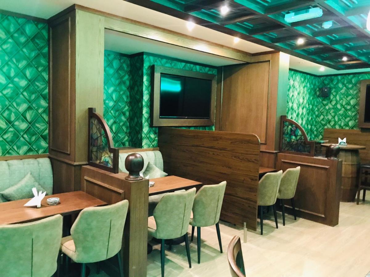 Concorde Inn Hotel Дубай Екстериор снимка